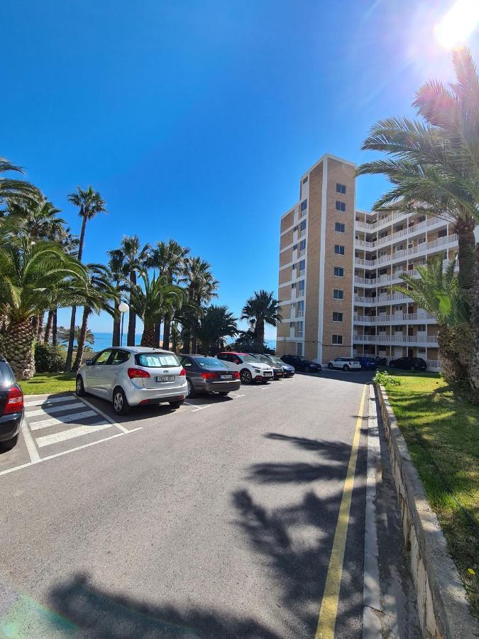 Room In Apartment - 1St Line Top Floor Apartment Carrer del Mar Екстериор снимка